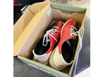 Bowling Shoes Size 8 / 6.5 (Center Zone)