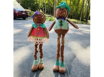 Adorable Gingerbread Pair, Holiday Decor (Zone 4)