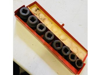 Oversized Standard Socket Set With Metal Carrying Case (Zone 1)