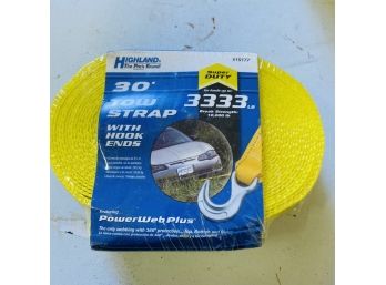 Highland 30' Tow Strap With Hooks - Like New! (Zone 1)