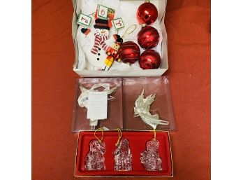 Assorted Christmas Ornaments Lot No. 4 (Basement)