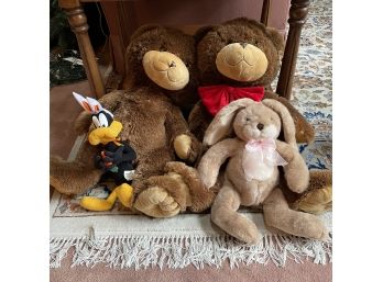 Cute Stuffed Animal Lot - Bear Pair, Dakin Bunny, And Easter Daffy Duck