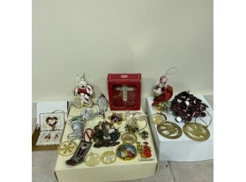 Vintage Ornament And Holiday Decor Lot