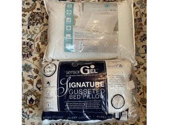 Lot Of Two Brand New Pillows - Martha Stewart And Sensorpedic