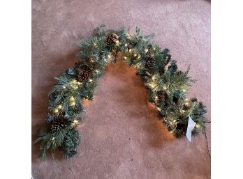 Beautiful Pre-lit Frontgate Holiday Swag Greenery With Pine Cones