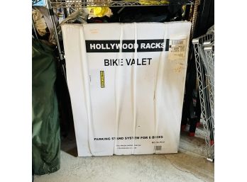 Hollywood Racks 6-Bike Parking Valet - New In Box (Garage)