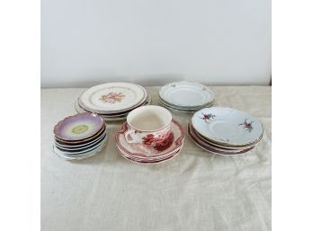 Vintage Small Plates In Pink And Red Hues