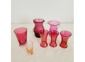 Red Glass Lot (Table Lr)