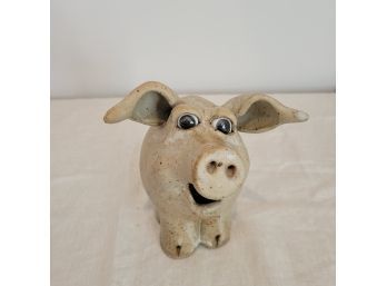 Ceramic/stone Pig (Table Lr)