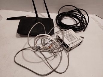 Internet Connectivity - Linksys Router, Motorola Cable Modem