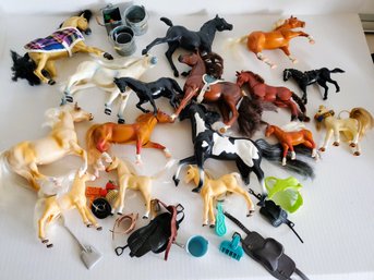 Lot Of 16 Toy Horses & Accessories (unbranded)
