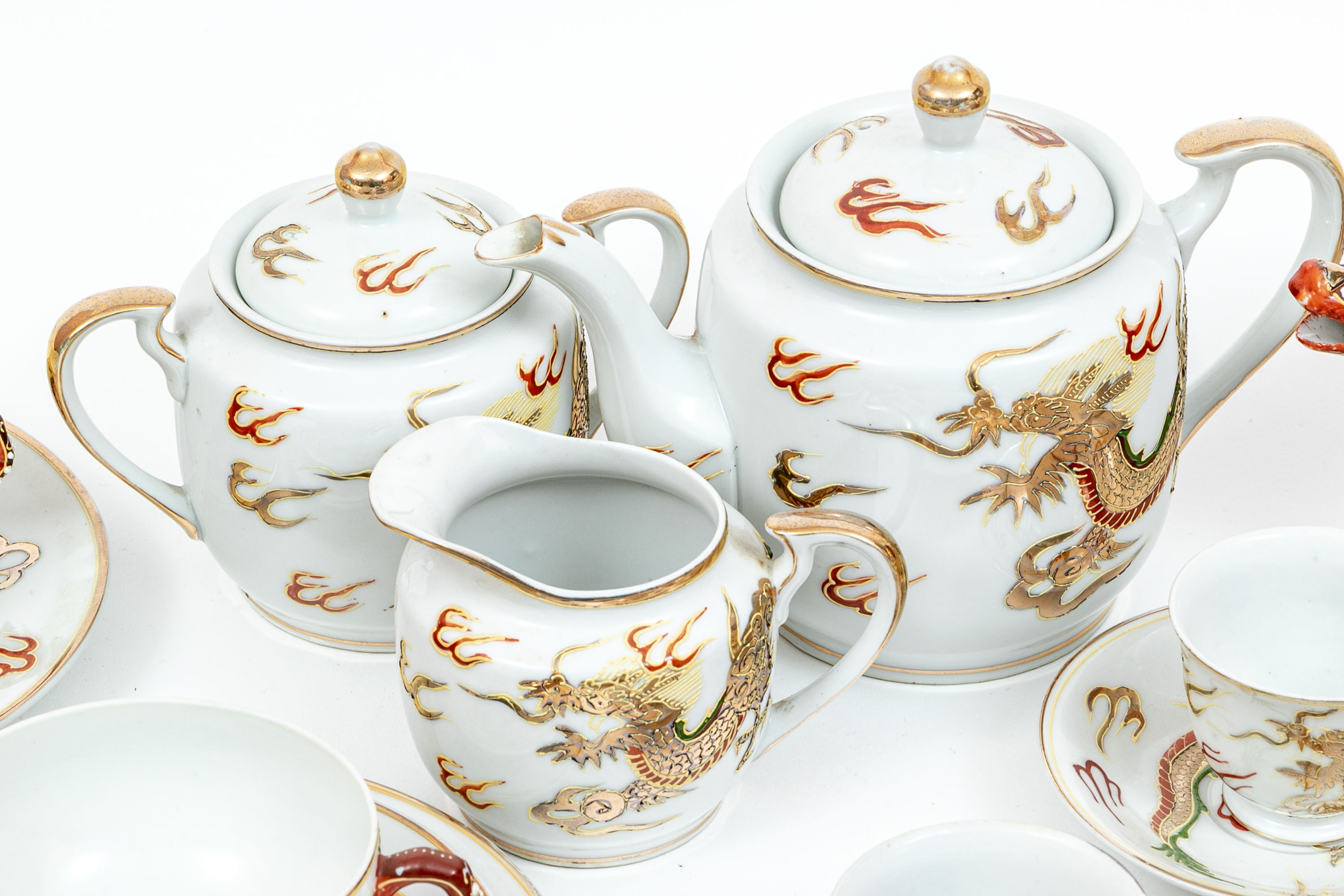 日本タッパーウェア メロディーリング・ファンシーリング・ジュレットセット Fantastic Hand Painted Japanese Dragon Married Tea Set, 41 Piece