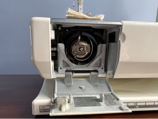 Berinna 1008 Electronic Sewing Machine