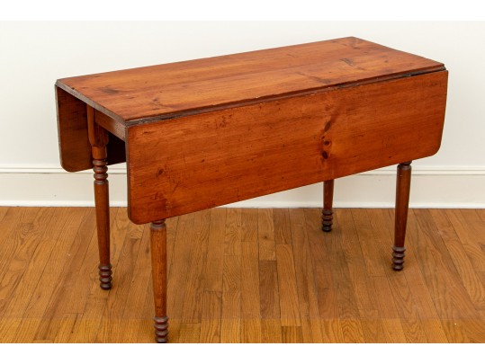 19th Century Pine Drop Leaf Table