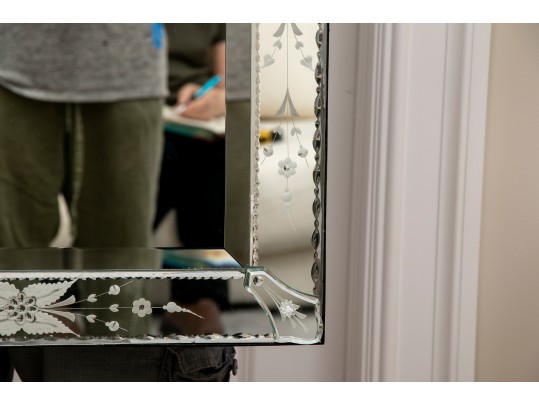 Decorative Reverse Etching Venetian Style Mirror