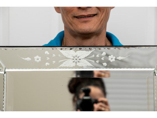 Decorative Reverse Etching Venetian Style Mirror