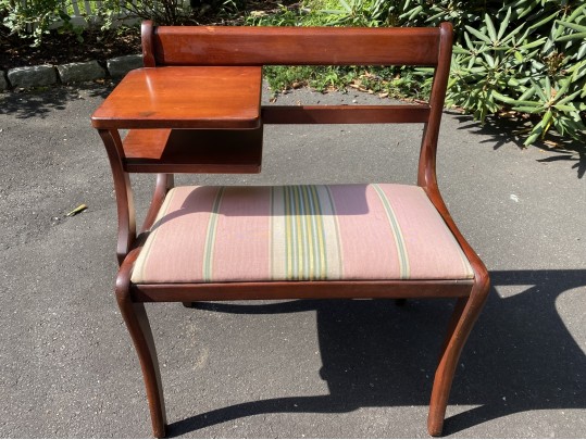 Vintage Gossip Bench 