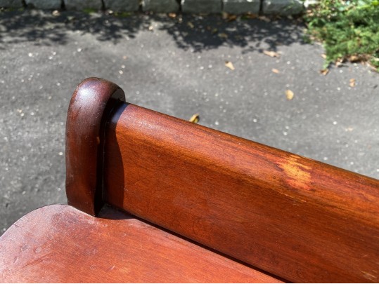 Vintage Gossip Bench 