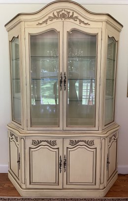 2 PC WHITE FURNITURE CO CHINA CABINET