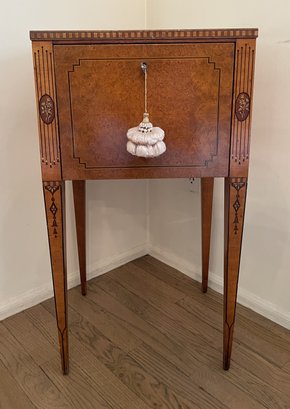 ANTIQUE INLAID WOOD SIDE TABLE