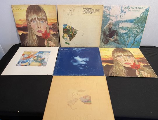 ASSORTED COLLECTION OF VINTAGE VINYL #38