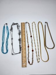 VINTAGE COLLECTION OF ASSORTED NECKLACES