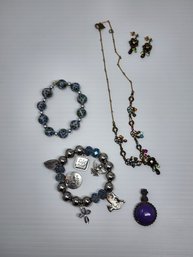 VINTAGE COLLECTION OF ASSORTED GEMSTONE JEWELRY