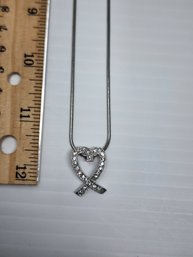 VINTAGE STERLING SILVER HEART PENDANT AND CHAIN