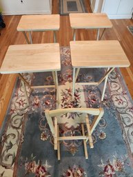 4 VINTAGE FOLDING TRAY TABLES WITH STAND