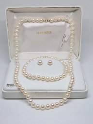 14KT GOLD FRESHWATER PEARL NECKLACE WITH BRACELET AND EARRINGS