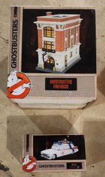 DEPARTMENT 56 GHOSTBUSTERS HOUSE AND ECTO-1 FIGURINE