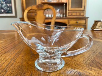 CLEAR GLASS PEDESTAL GRAVY BOAT