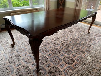 BERNHARDT CHIPPENDALE MAHOGANY DINING TABLE