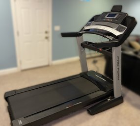 Pro-form Pro 2000Treadmill