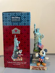 WALT DISNEY SHOWCASE COLLECTION 'LIBERTY AND JUSTICE FOR ALL' FIGURINE