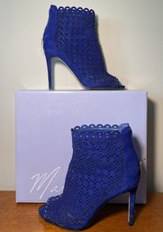 MARC FISHER SPANISH PERFORATED BLUE SUEDE ANKLE BOOT HEEL SIZE 7M