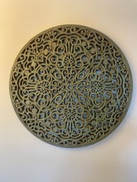 LARGE HAND CRAFTED FOLIATED MEDALLION DECOR