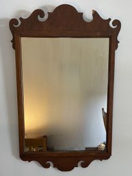 VINTAGE SIMPLE CHIPPENDALE  STYLE WOOD FRAME MIRROR