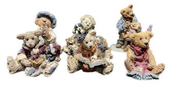 ASSORTED COLLECTION OF BOYDS BEARS AND FRIENDS FIGURINES