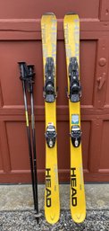 PAIR OF HEAD TEAM SKIS AND PRINCETON SKI POLE