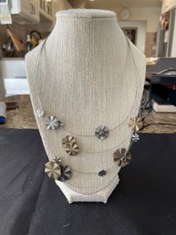 SILVER TONE MULTISTRAND FLORAL STYLE NECKLACE