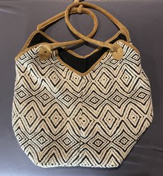 BLACK AND WHITE BRAIDED SHOULDER SATCHEL BAG