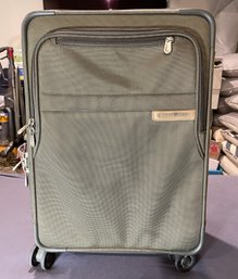 BRIGGS AND RILEY TRAVELWARE WHEELED SUITCASE WITH ADJUSTABLE HANDLE