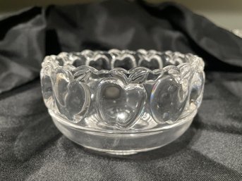 TIFFANY & CO APPLE PATTERN CLEAR CRYSTAL DISH