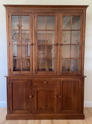 ETHAN ALLEN AMERICAN IMPRESSION TWO PIECE LIGHTED HUTCH