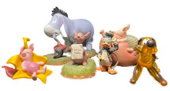 ASSORTED COLLECTION OF DISNEY FIGURINES FEATURING POOH AND FRIENDS
