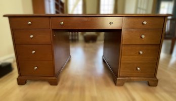 DOUBLE PEDESTAL EXECUTIVE DESK