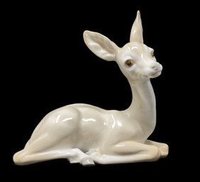 VINTAGE LLADRO FAWN DEER FIGURINE MADE IN SPAIN