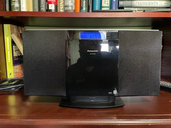 PANASONIC SC-HC20 COMPACT STEREO SYSTEM