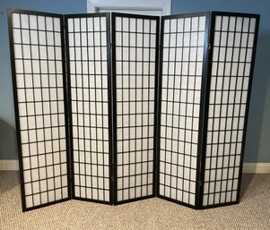 5 PANEL ROOM DIVIDER (1 OF 2)